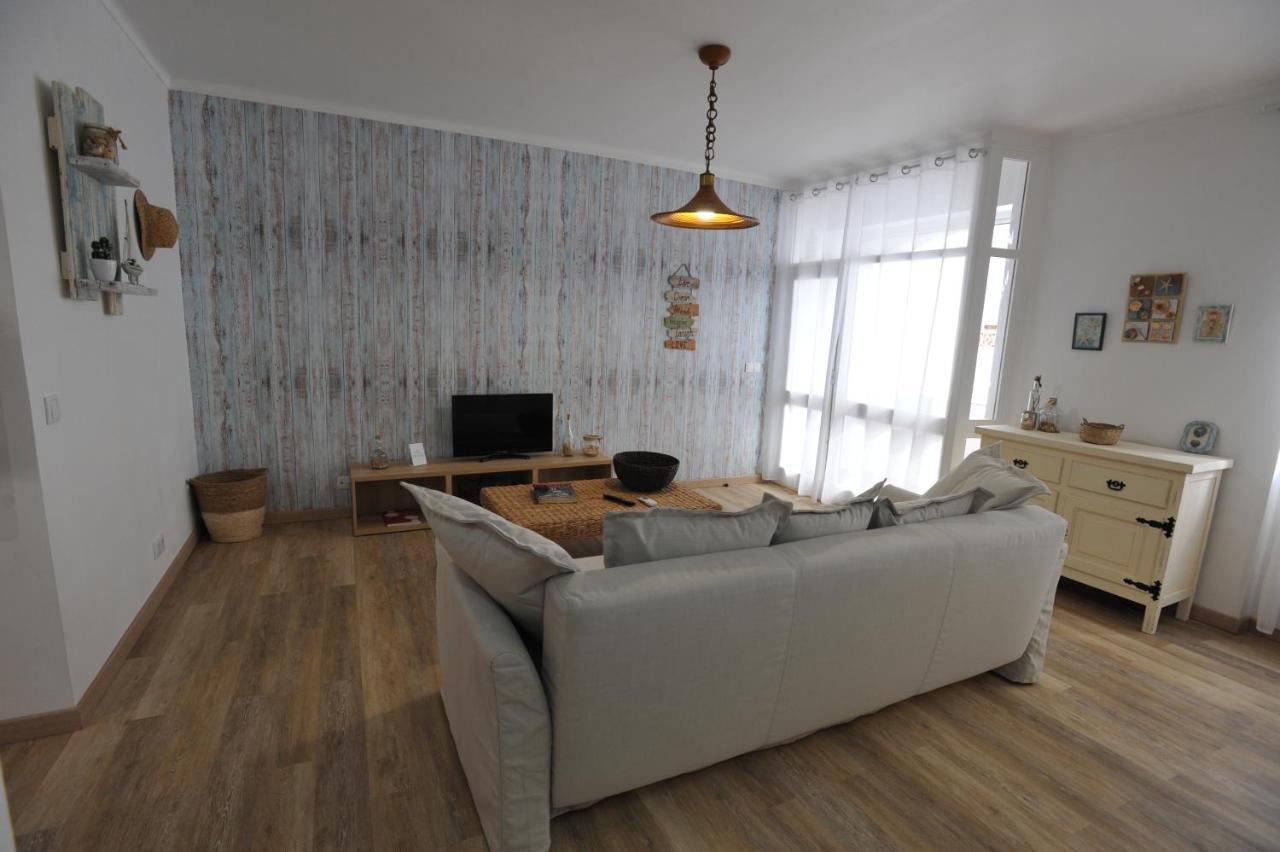 Ap 1 Apartment *